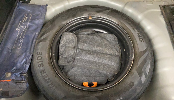 2020 Hyundai VENUE S 1.2, Petrol, Manual, 79,015 km, Spare Tyre