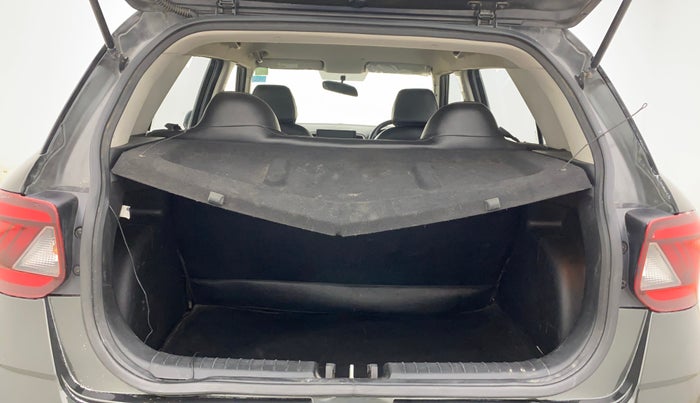 2020 Hyundai VENUE S 1.2, Petrol, Manual, 79,015 km, Boot Inside