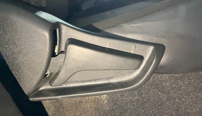 2021 Maruti S PRESSO LXI CNG, CNG, Manual, 91,896 km, Driver Side Adjustment Panel