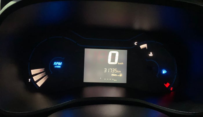 2022 Renault Kwid RXT 1.0, Petrol, Manual, 31,728 km, Odometer Image