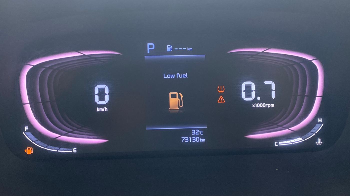 2022 KIA CARENS PRESTIGE PLUS 1.4 PETROL DCT 7 STR, Petrol, Automatic, 73,096 km, Odometer Image