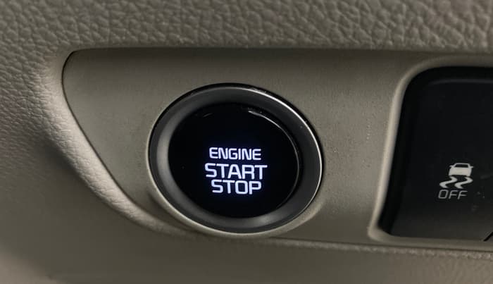 2022 KIA CARENS PRESTIGE PLUS 1.4 PETROL DCT 7 STR, Petrol, Automatic, 73,096 km, Keyless Start/ Stop Button