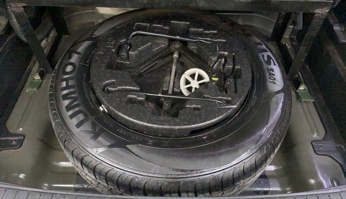 2016 Hyundai Creta SX PLUS 1.6 PETROL, CNG, Manual, 88,741 km, Spare Tyre