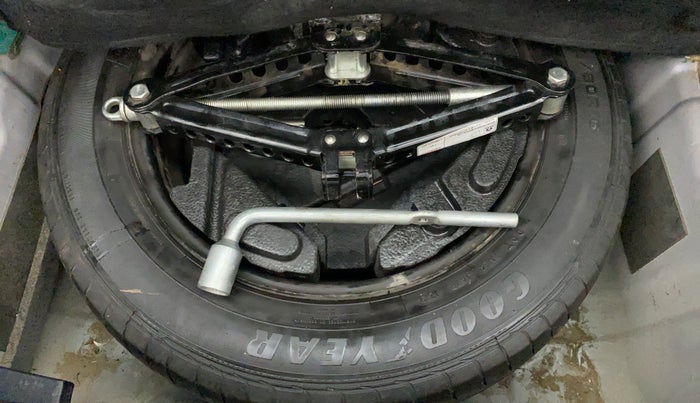 2019 Tata NEXON XM 1.2, CNG, Manual, 50,331 km, Spare Tyre