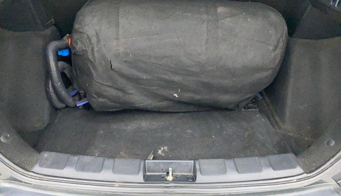 2019 Tata NEXON XM 1.2, CNG, Manual, 50,331 km, Boot Inside