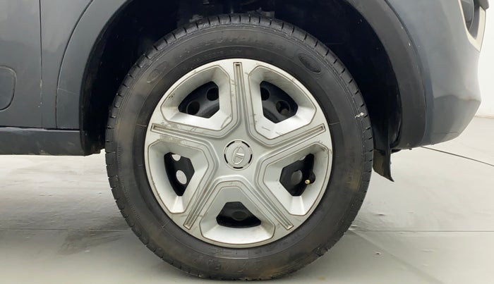 2019 Tata NEXON XM 1.2, CNG, Manual, 50,331 km, Right Front Wheel