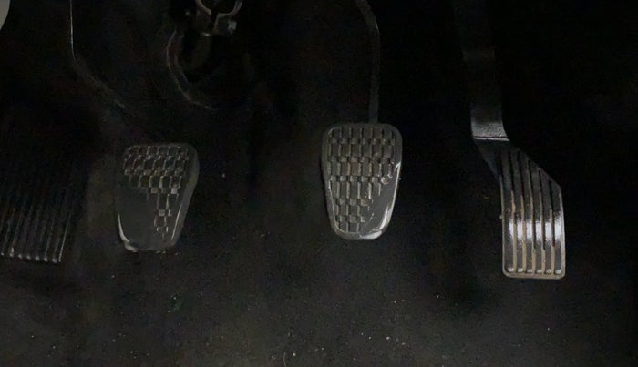 2019 Tata NEXON XM 1.2, CNG, Manual, 50,331 km, Pedals