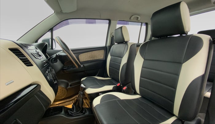 2017 Maruti Wagon R 1.0 VXI, Petrol, Manual, 36,700 km, Right Side Front Door Cabin