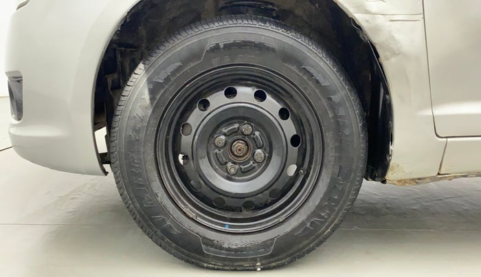 2010 Maruti Swift Dzire VXI, Petrol, Manual, 56,176 km, Left Front Wheel