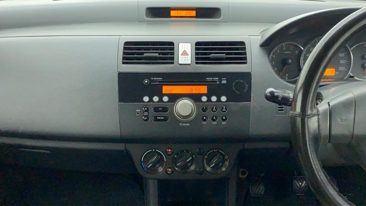 2010 Maruti Swift Dzire VXI, Petrol, Manual, 56,176 km, Air Conditioner