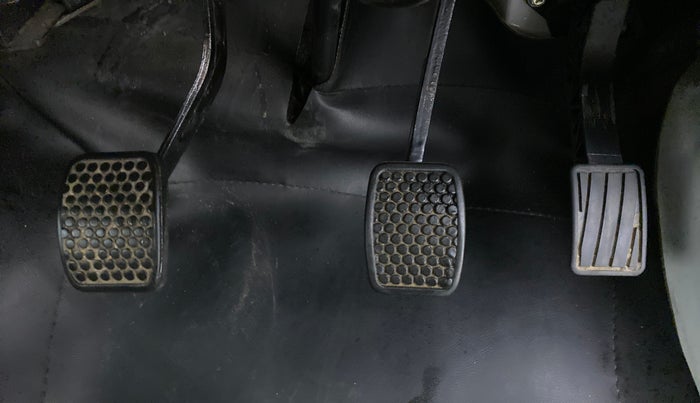 2019 Maruti Eeco 5 STR WITH AC PLUSHTR, Petrol, Manual, 13,200 km, Pedals