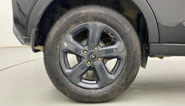 2022 Tata NEXON XZA PLUS (O) PETROL DARK EDITION, Petrol, Automatic, 11,788 km, Right Rear Wheel