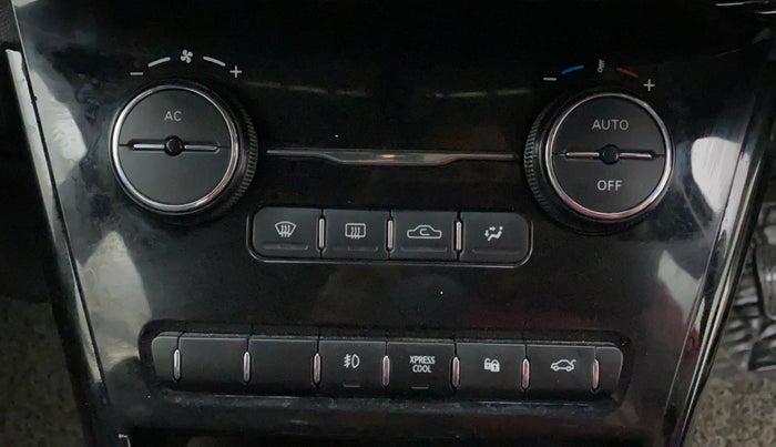 2022 Tata NEXON XZA PLUS (O) PETROL DARK EDITION, Petrol, Automatic, 11,788 km, Automatic Climate Control