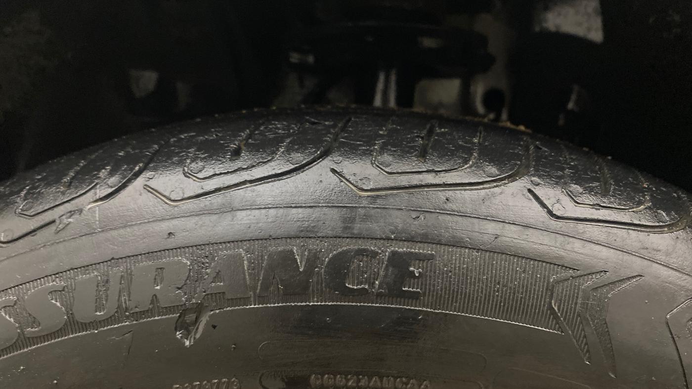 2022 Tata ALTROZ XT DIESEL, Diesel, Manual, 47,941 km, Left Front Tyre Tread