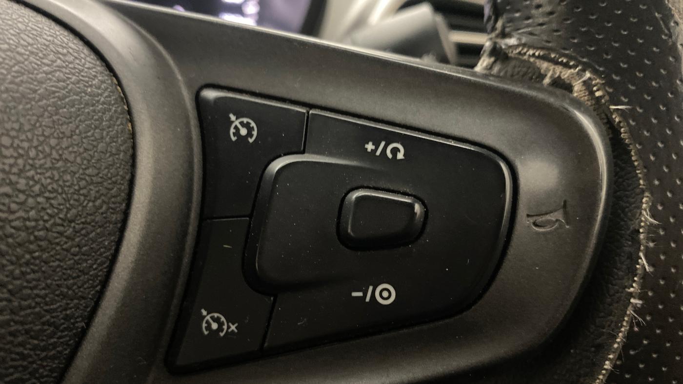 2022 Tata ALTROZ XT DIESEL, Diesel, Manual, 47,941 km, Adaptive Cruise Control
