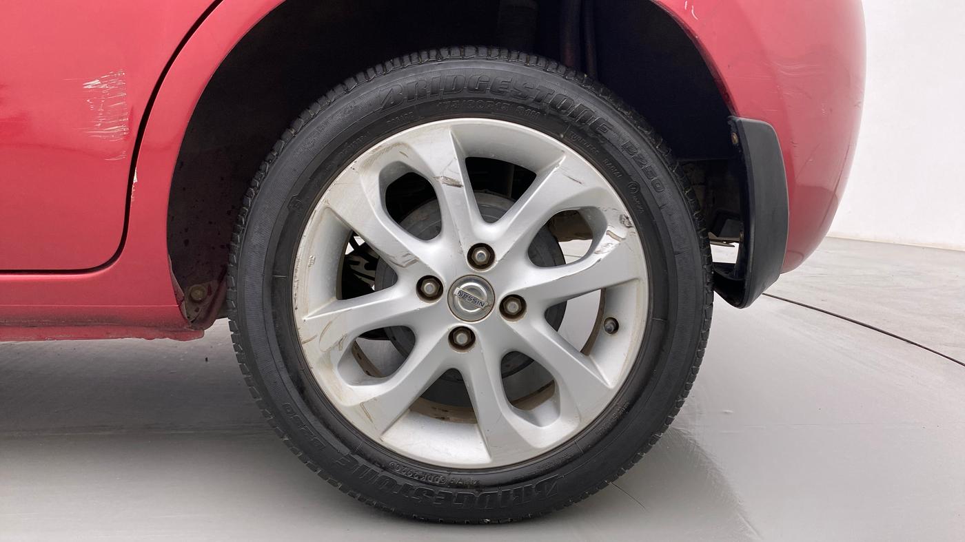 2016 Nissan Micra XV CVT, Petrol, Automatic, 1,14,496 km, Left Rear Wheel