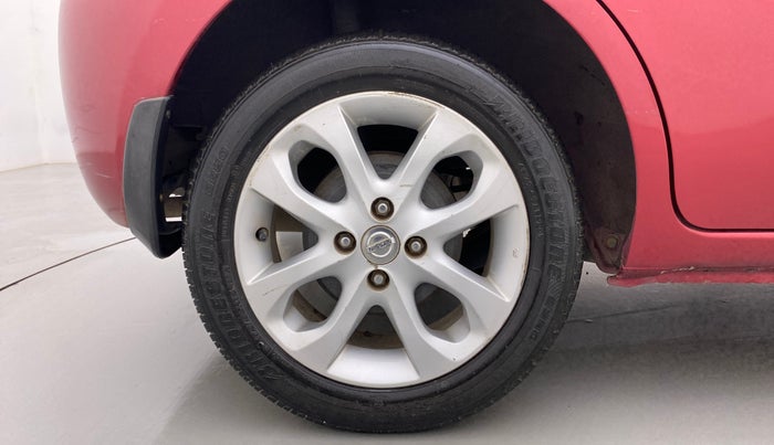 2016 Nissan Micra XV CVT, Petrol, Automatic, 1,14,496 km, Right Rear Wheel