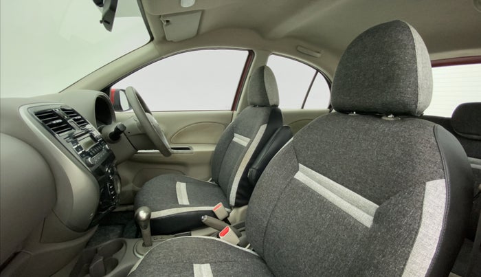 2016 Nissan Micra XV CVT, Petrol, Automatic, 1,14,496 km, Right Side Front Door Cabin