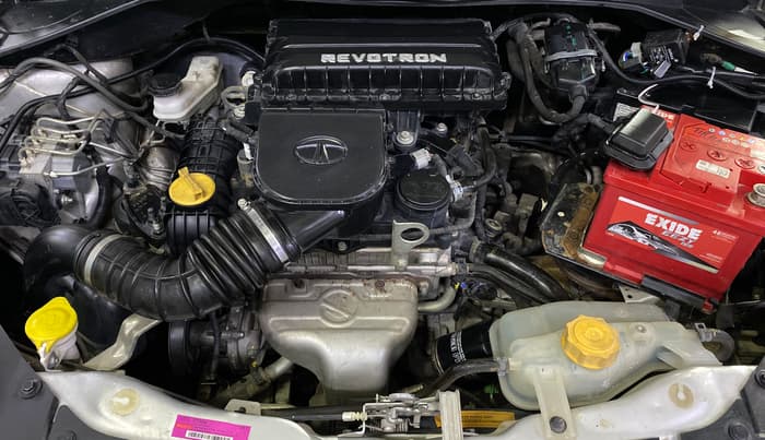 2018 Tata Tiago XZ PETROL, Petrol, Manual, 41,981 km, Engine View