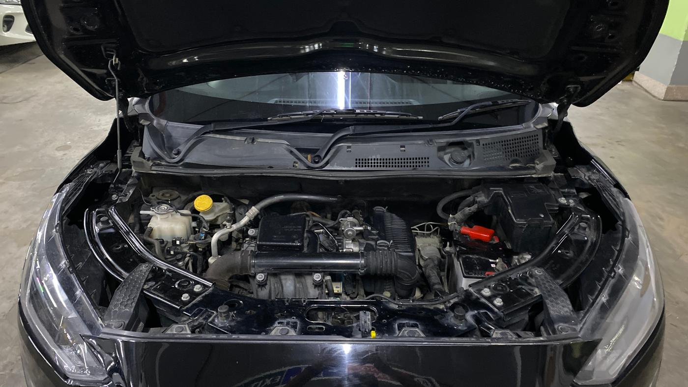 2024 Nissan MAGNITE  XE AMT EZ Shift, Petrol, Automatic, 55,063 km, Engine View
