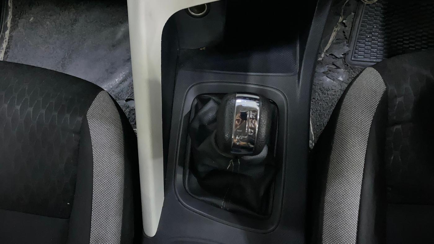 2024 Nissan MAGNITE  XE AMT EZ Shift, Petrol, Automatic, 55,063 km, Gear Lever