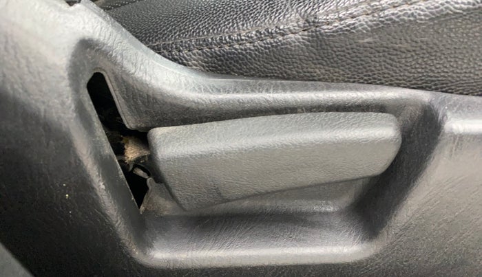 2021 Maruti Alto VXI PLUS, Petrol, Manual, 35,618 km, Driver Side Adjustment Panel