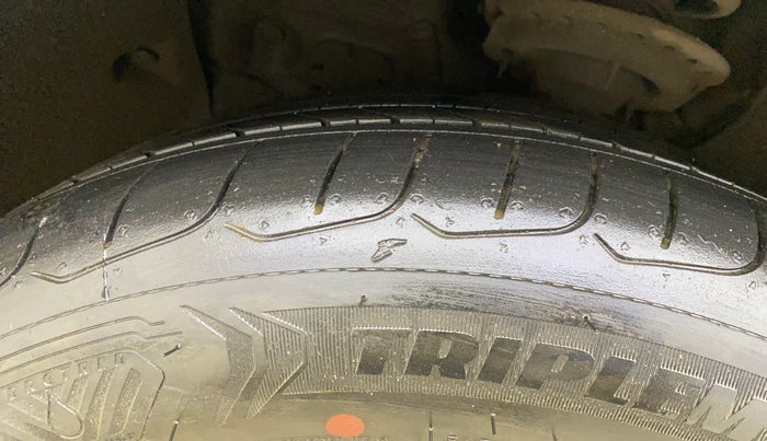 2019 Hyundai Creta SX AT 1.6 PETROL, Petrol, Automatic, 1,01,911 km, Left Front Tyre Tread