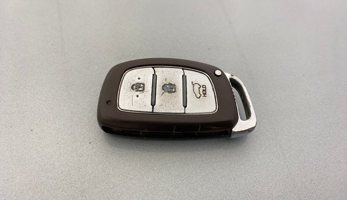 2019 Hyundai Creta SX AT 1.6 PETROL, Petrol, Automatic, 1,01,911 km, Key Close Up