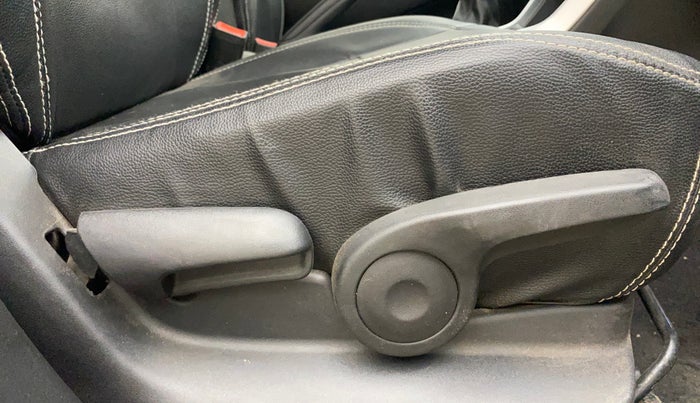 2020 Maruti S Cross ZETA 1.5, Petrol, Manual, 86,824 km, Driver Side Adjustment Panel