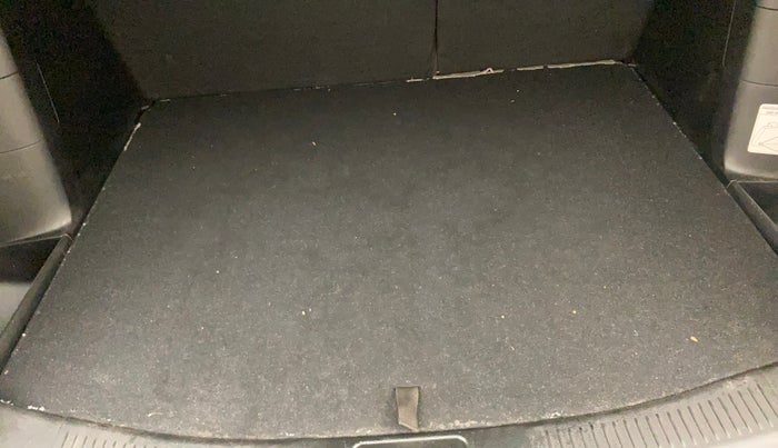 2020 Maruti S Cross ZETA 1.5, Petrol, Manual, 86,824 km, Boot Inside