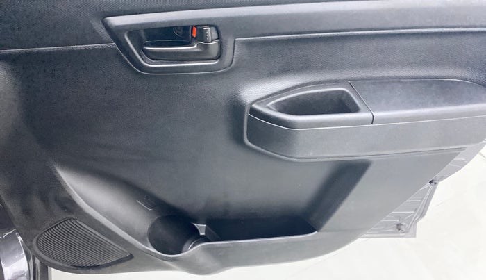 2021 Maruti S PRESSO VXI+, Petrol, Manual, 7,652 km, Driver Side Door Panels Control
