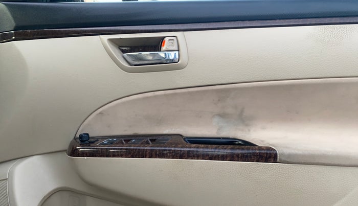 2015 Maruti Swift Dzire VXI, Petrol, Manual, 76,868 km, Driver Side Door Panels Control