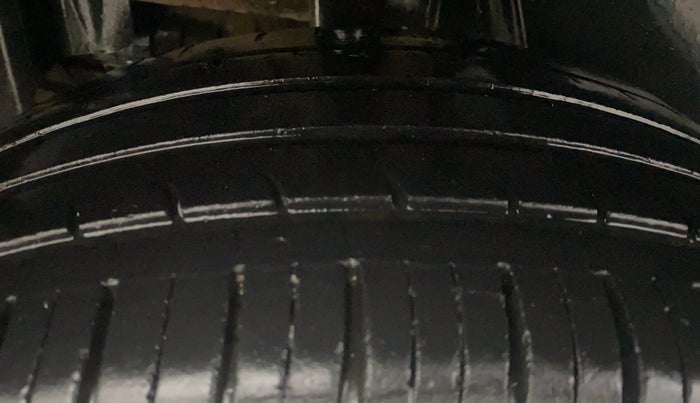 2019 Renault Captur PLATINE DIESEL DUAL TONE, Diesel, Manual, 56,720 km, Right Rear Tyre Tread