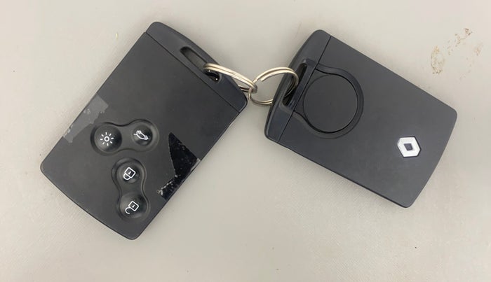 2019 Renault Captur PLATINE DIESEL DUAL TONE, Diesel, Manual, 56,720 km, Key Close Up