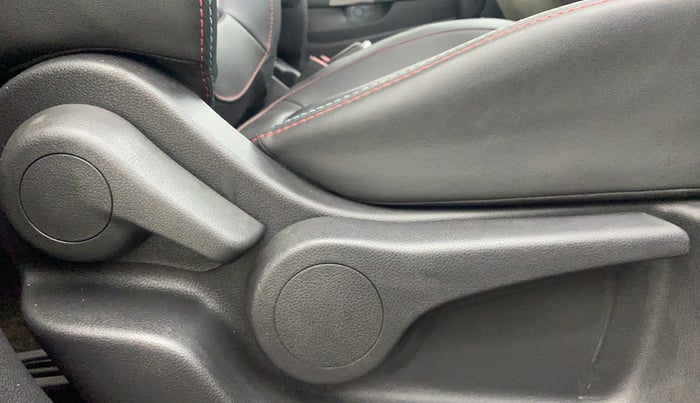 2019 Renault Captur PLATINE DIESEL DUAL TONE, Diesel, Manual, 56,720 km, Driver Side Adjustment Panel