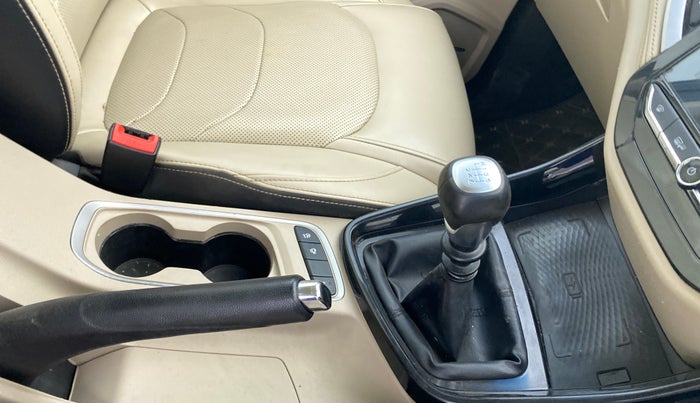 2021 MG HECTOR SHARP HYBRID 1.5 PETROL, Petrol, Manual, 73,177 km, Gear Lever