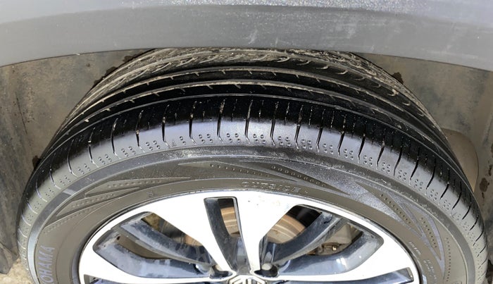 2021 MG HECTOR SHARP HYBRID 1.5 PETROL, Petrol, Manual, 73,177 km, Left Rear Tyre Tread