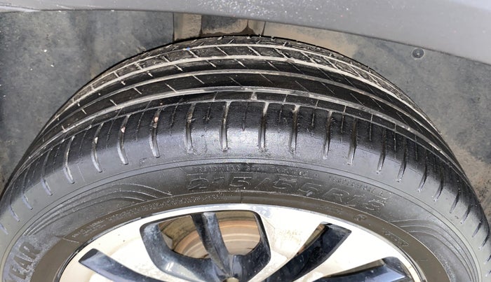 2021 MG HECTOR SHARP HYBRID 1.5 PETROL, Petrol, Manual, 73,177 km, Right Rear Tyre Tread