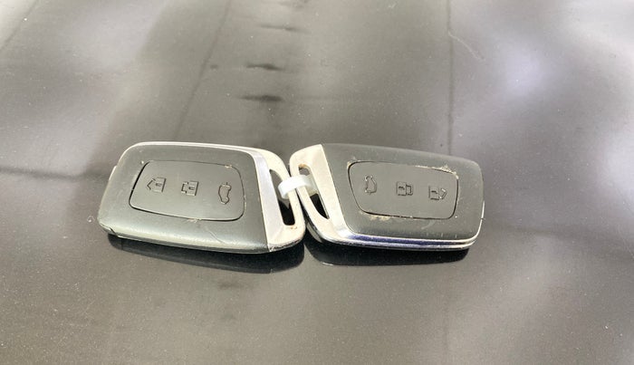 2021 MG HECTOR SHARP HYBRID 1.5 PETROL, Petrol, Manual, 73,177 km, Key Close Up