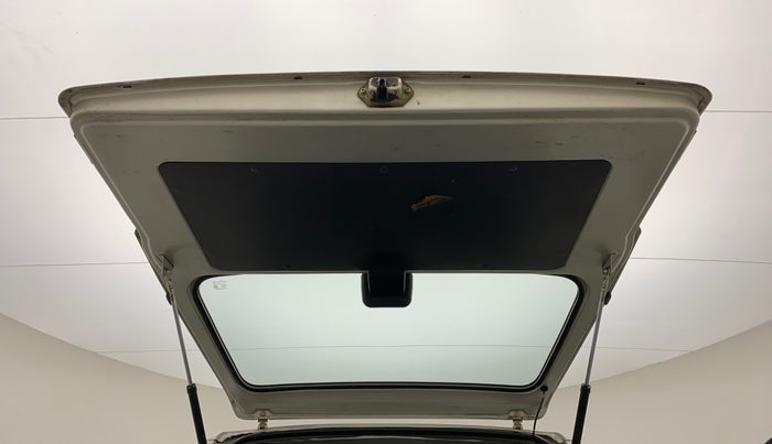 2015 Maruti Omni 5 STR, Petrol, Manual, 40,788 km, Boot Door Open