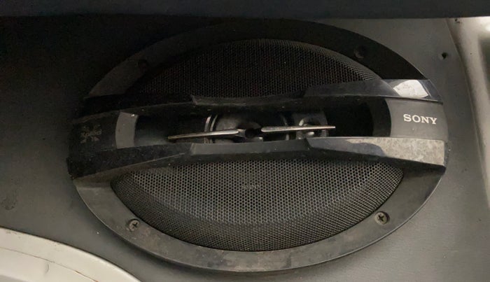 2015 Maruti Omni 5 STR, Petrol, Manual, 40,788 km, Speaker