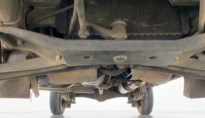 2015 Maruti Omni 5 STR, Petrol, Manual, 40,788 km, Front Underbody