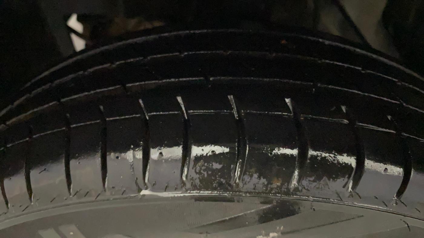 2014 Datsun Go T, Petrol, Manual, 61,499 km, Left Front Tyre Tread