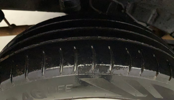 2014 Datsun Go T, Petrol, Manual, 61,446 km, Right Rear Tyre Tread