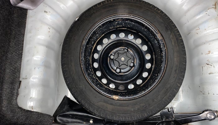 2014 Datsun Go T, Petrol, Manual, 61,446 km, Spare Tyre