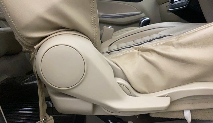 2020 Maruti Dzire ZXI AMT, Petrol, Automatic, 49,876 km, Driver Side Adjustment Panel