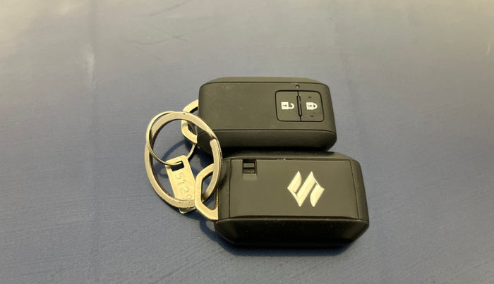 2019 Maruti Baleno ZETA PETROL 1.2, Petrol, Manual, 28,330 km, Key Close Up