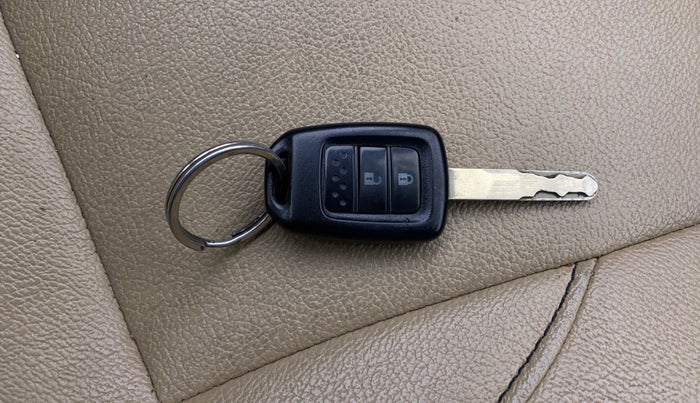 2017 Honda Jazz 1.2L I-VTEC V, Petrol, Manual, 39,097 km, Key Close Up