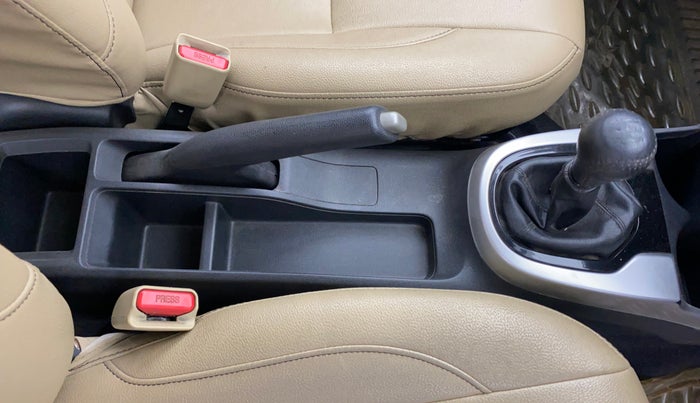 2017 Honda Jazz 1.2L I-VTEC V, Petrol, Manual, 39,097 km, Gear Lever