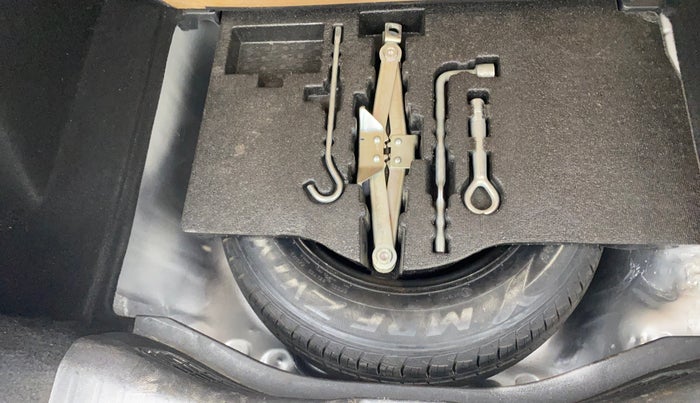 2017 Honda Jazz 1.2L I-VTEC V, Petrol, Manual, 39,097 km, Spare Tyre